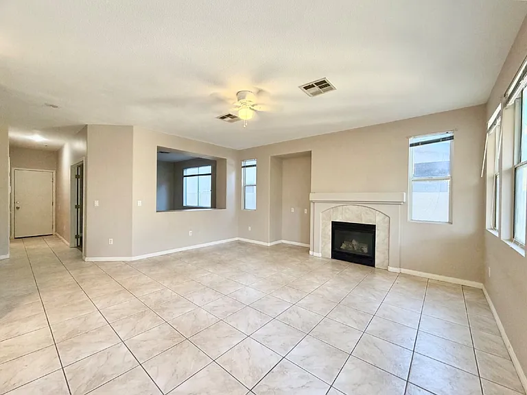8917 Waltzing Waters Ct — Photo 8