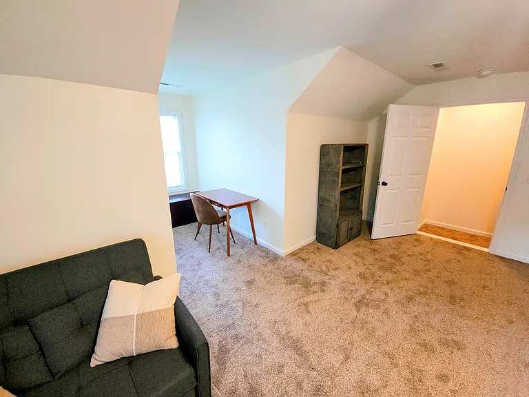 185 Lakewood Dr — Photo 36