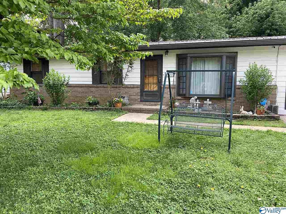 1st image of 3622 Cerro Vista St SW