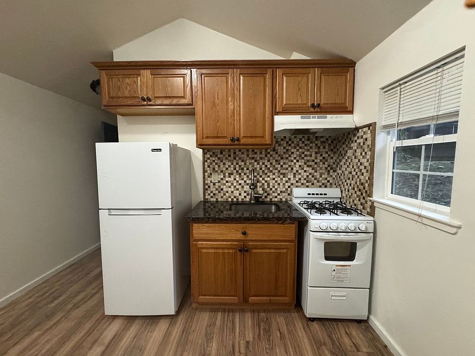 1st image of 11570 Highway 9 #5