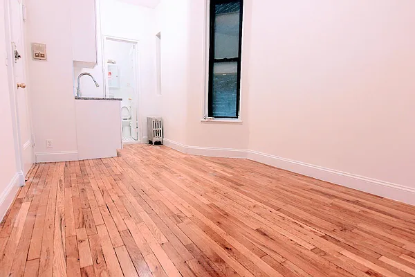 Rented by GPA Realty | media 6