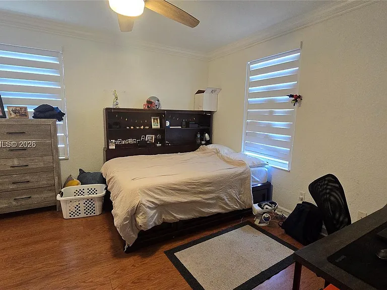 19179 S Gardenia Ave — Photo 14