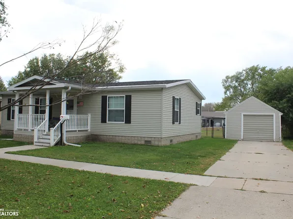 1050 Bush Ave, Garner, IA 50438