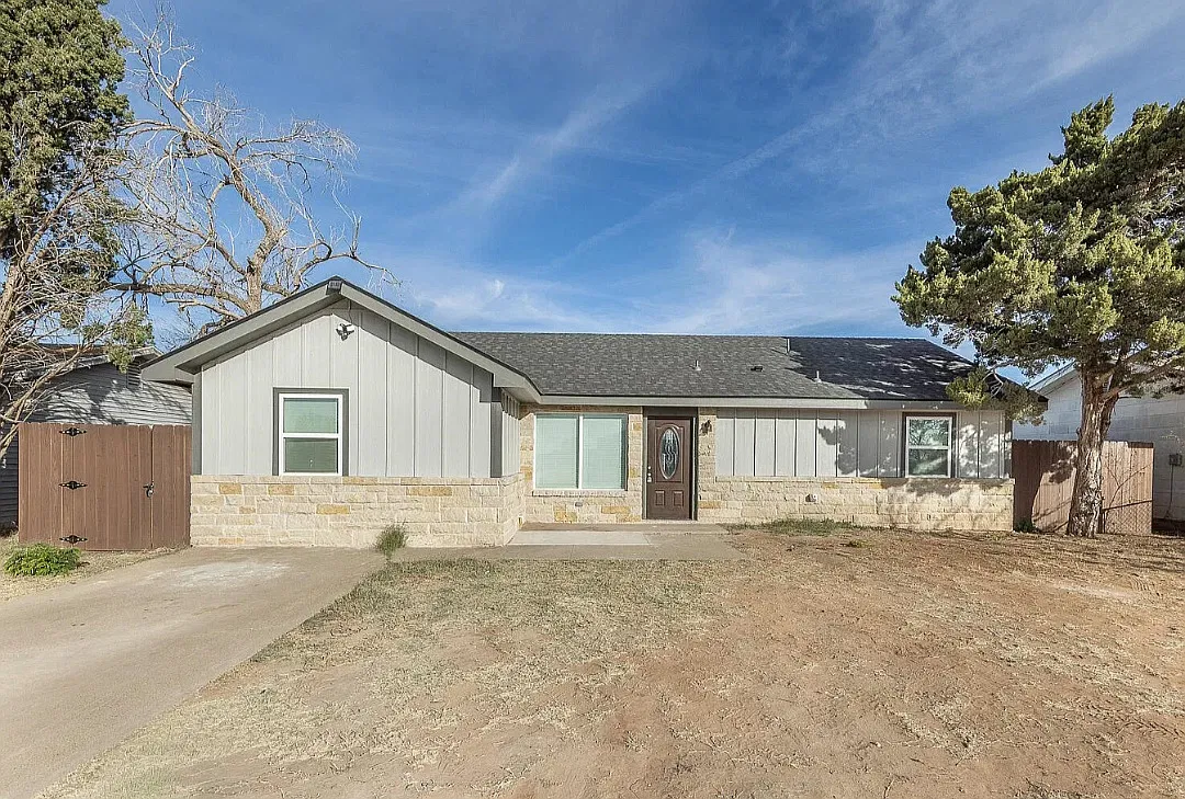 4 bed, 1550 sqft, $1,600 — Photo 3