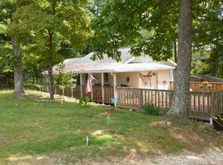 5216 W Chapel Hill Rd, Douglasville, GA 30135