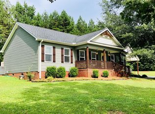 1558 Mile Creek Rd, Six Mile, SC 29682