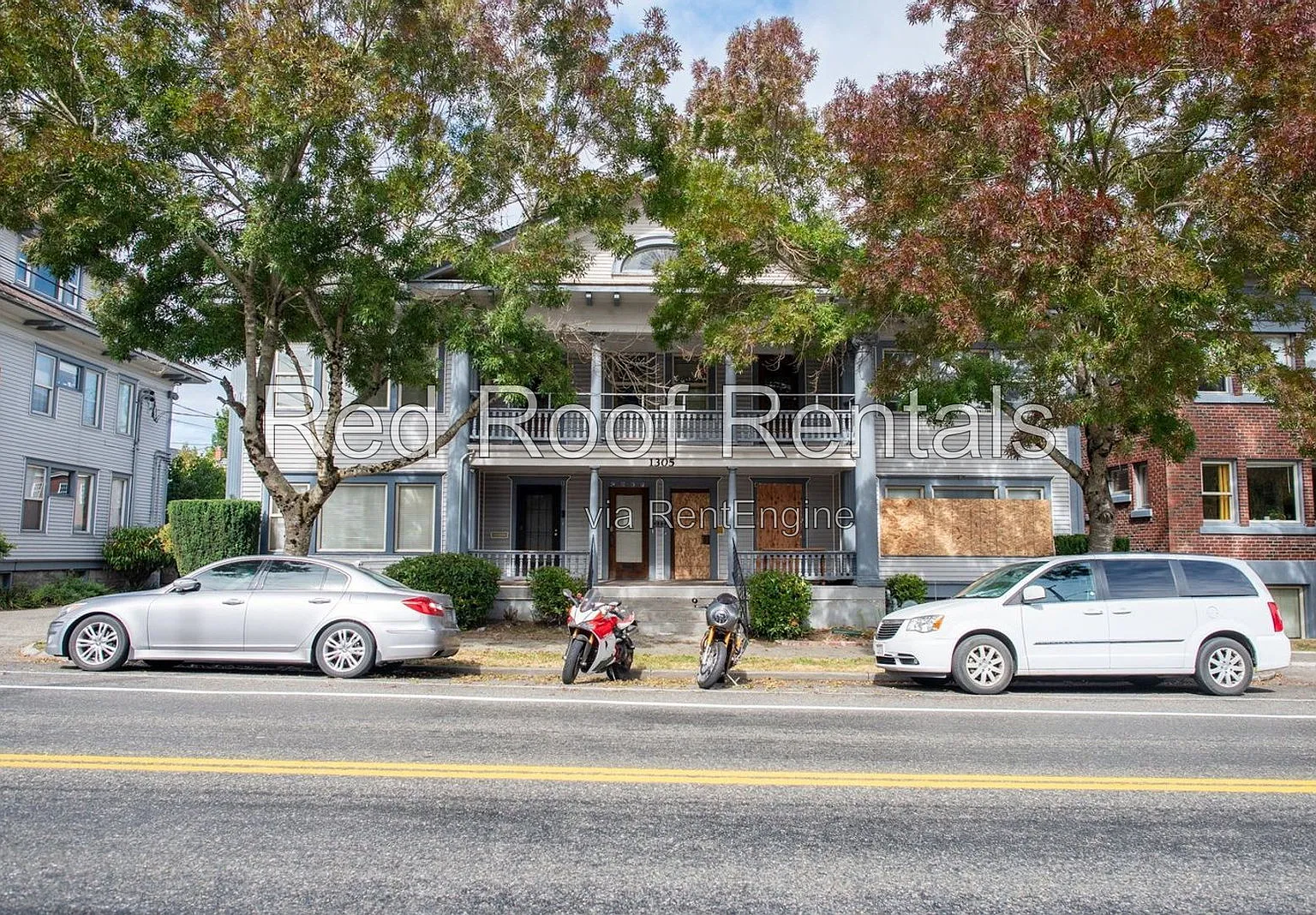 2 bed, 1.0 bath, 1000 sqft, $1,800 — Photo 2