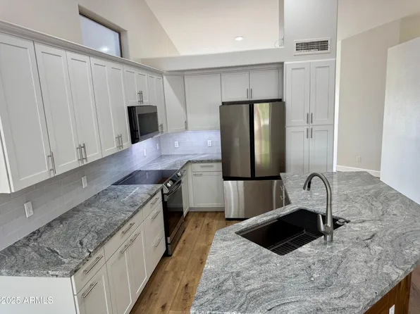 1314 W KINGBIRD Drive, Chandler, AZ 85286