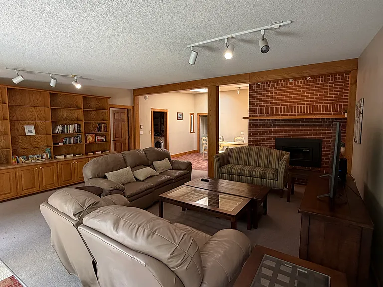 63 Fletcher St #2 — Photo 11