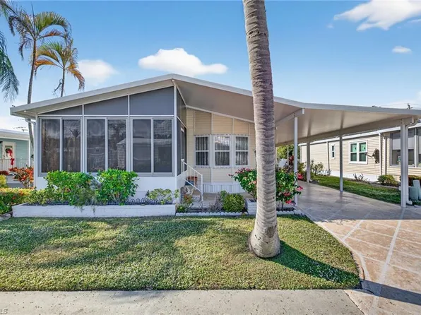 212 Oceans BLVD #212, NAPLES, FL 34104