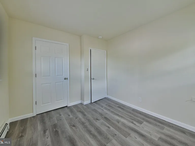 422 Willow Grove Ave — Photo 25