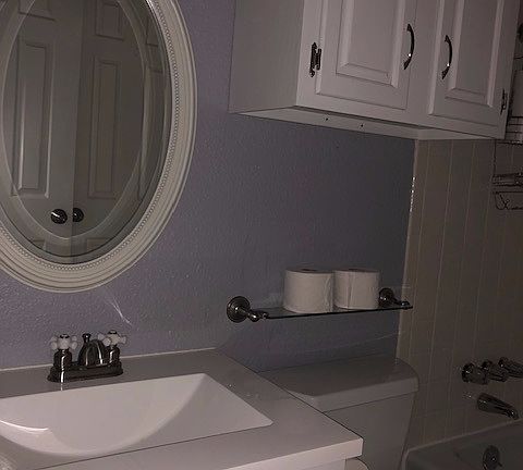 4th image of 3065 Crossroads Dr