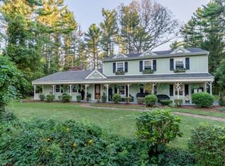 17 Randall Rd, Rochester, MA 02770