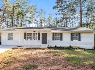 30 Hidden Pines Dr, Covington, GA 30016