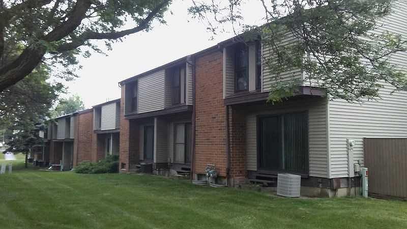 1st image of 1651 W Edgerton Ave #2104