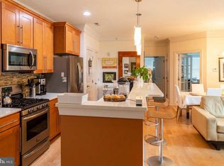 756 Street Rd APT 11, Southampton, PA 18966