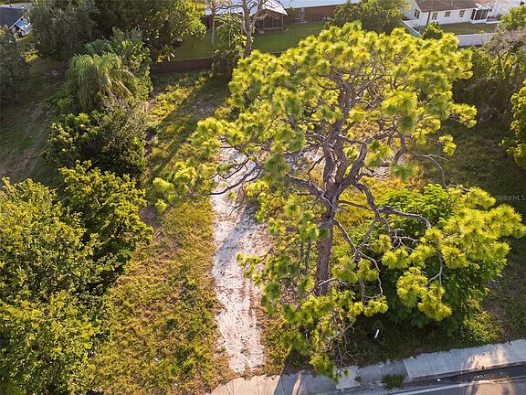 3rd image of 2328 WEBBER STREET LOT 87