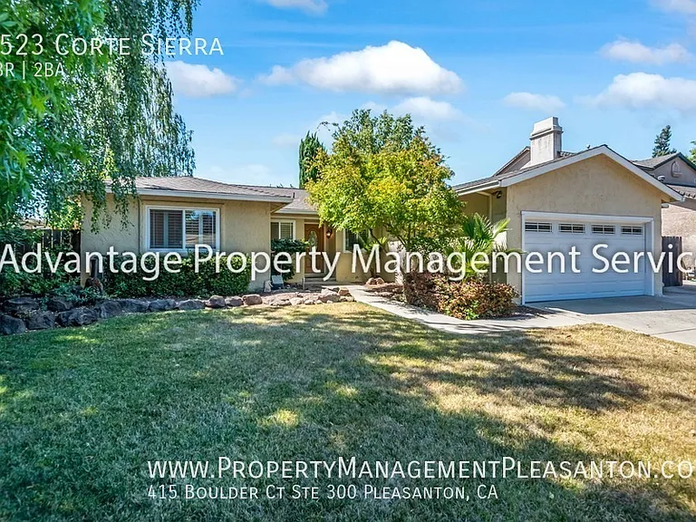 5523 Corte Sierra — Photo 2