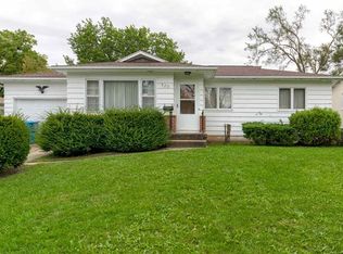 920 Wisner Dr, Waterloo, IA 50702