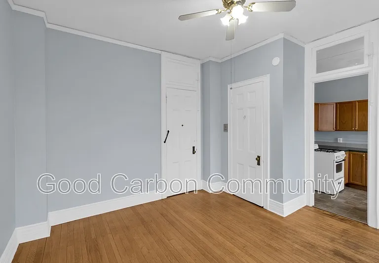 401 Delaware Ave #204 — Photo 2