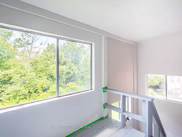718 Ross St #2 — Photo 15