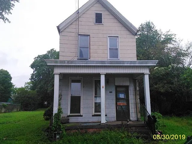 914 N Elliott St photo 1