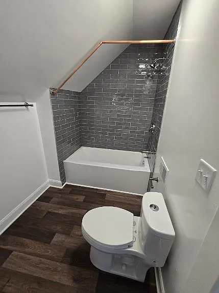 upper master bathroom