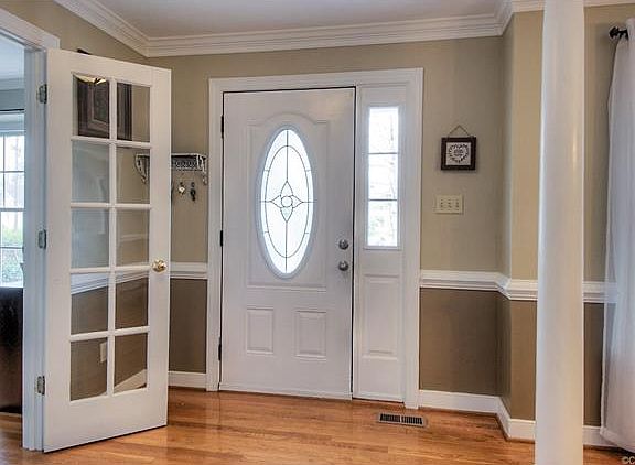 3rd image of 205 Northgate Ct