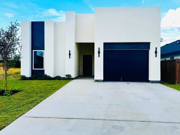 6706 El Jinete Dr, Laredo, TX 78043