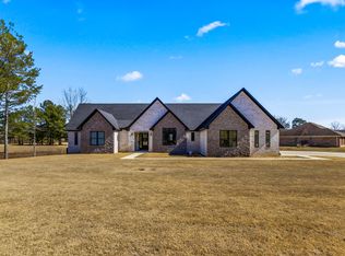 60088 Chickasaw Dr, Amory, MS 38821