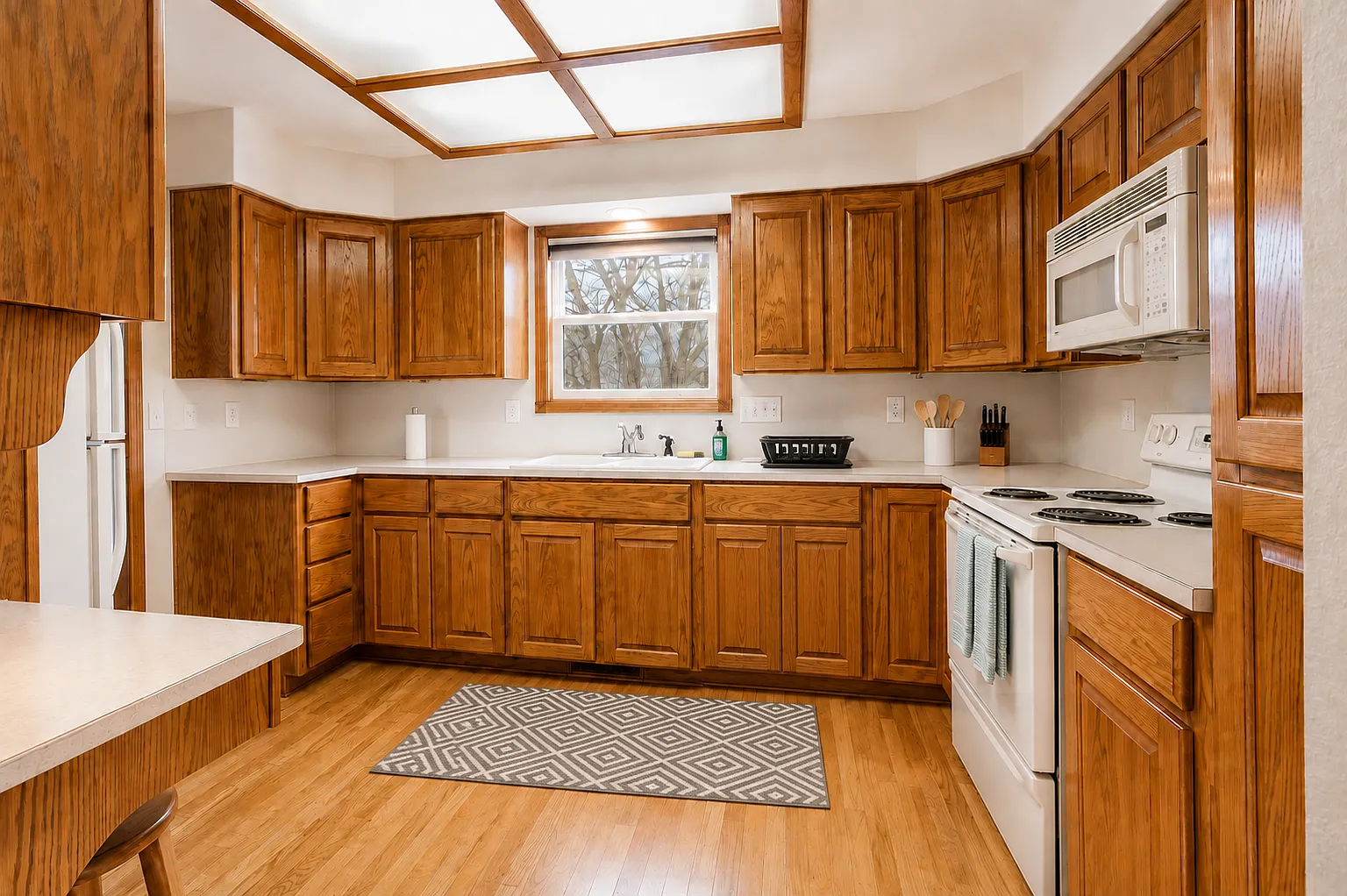 601 Moose Ct — Photo 4