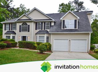 757 Conisburgh Ct, Stone Mountain, GA 30087