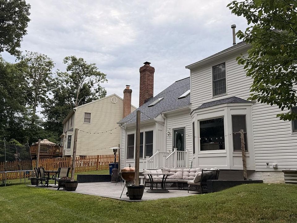 2nd image of 14595 Estate Dr