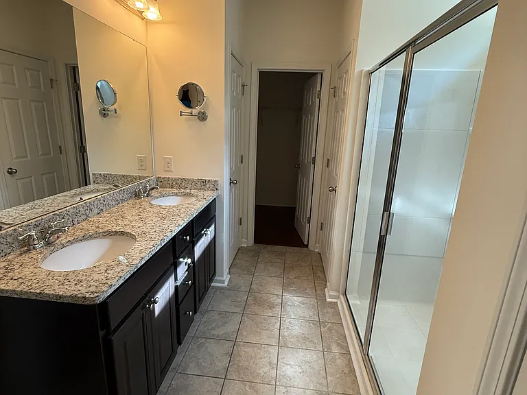 386 Southwilde Way — Photo 7