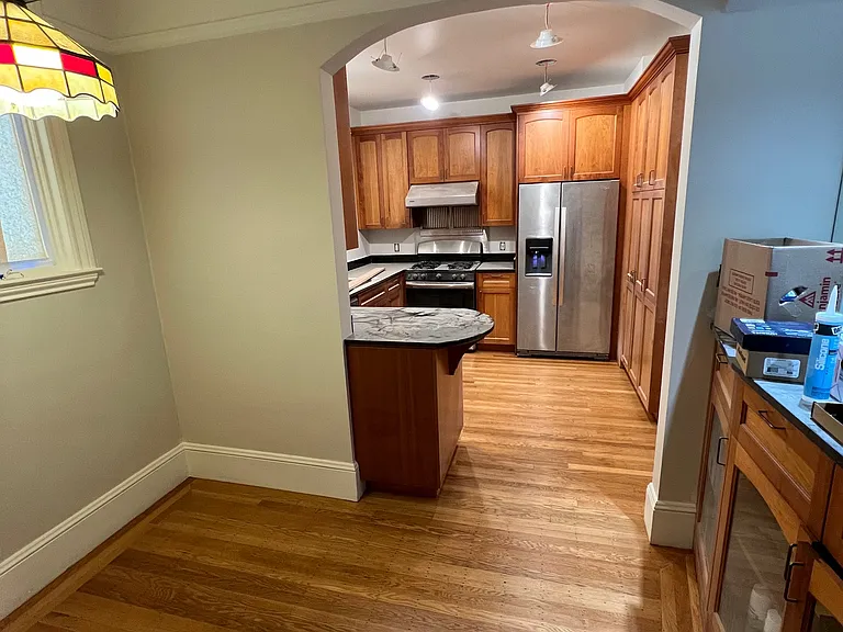 Breakfast nook/ dining area