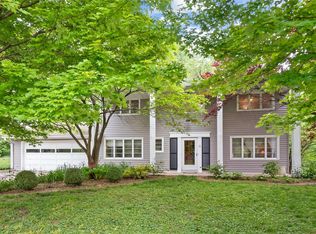 11 Briarcliffe Dr, Collinsville, IL
