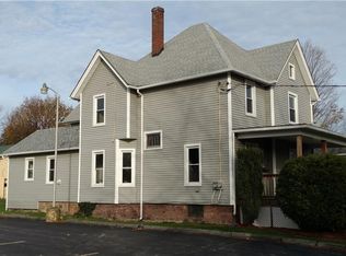 35 Geddes St, Holley, NY 14470