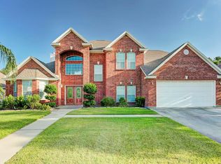 2407 Pilgrim Estates Dr, Texas City, TX 77590