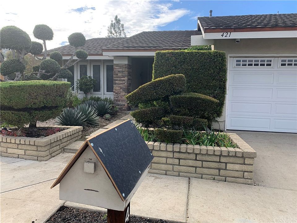 1st image of 421 S Rolling Hills Pl