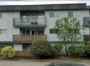 Golden Inca Apartments, Seattle, WA 98112