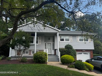 5 Lowell Road, Manalapan, NJ, 07726