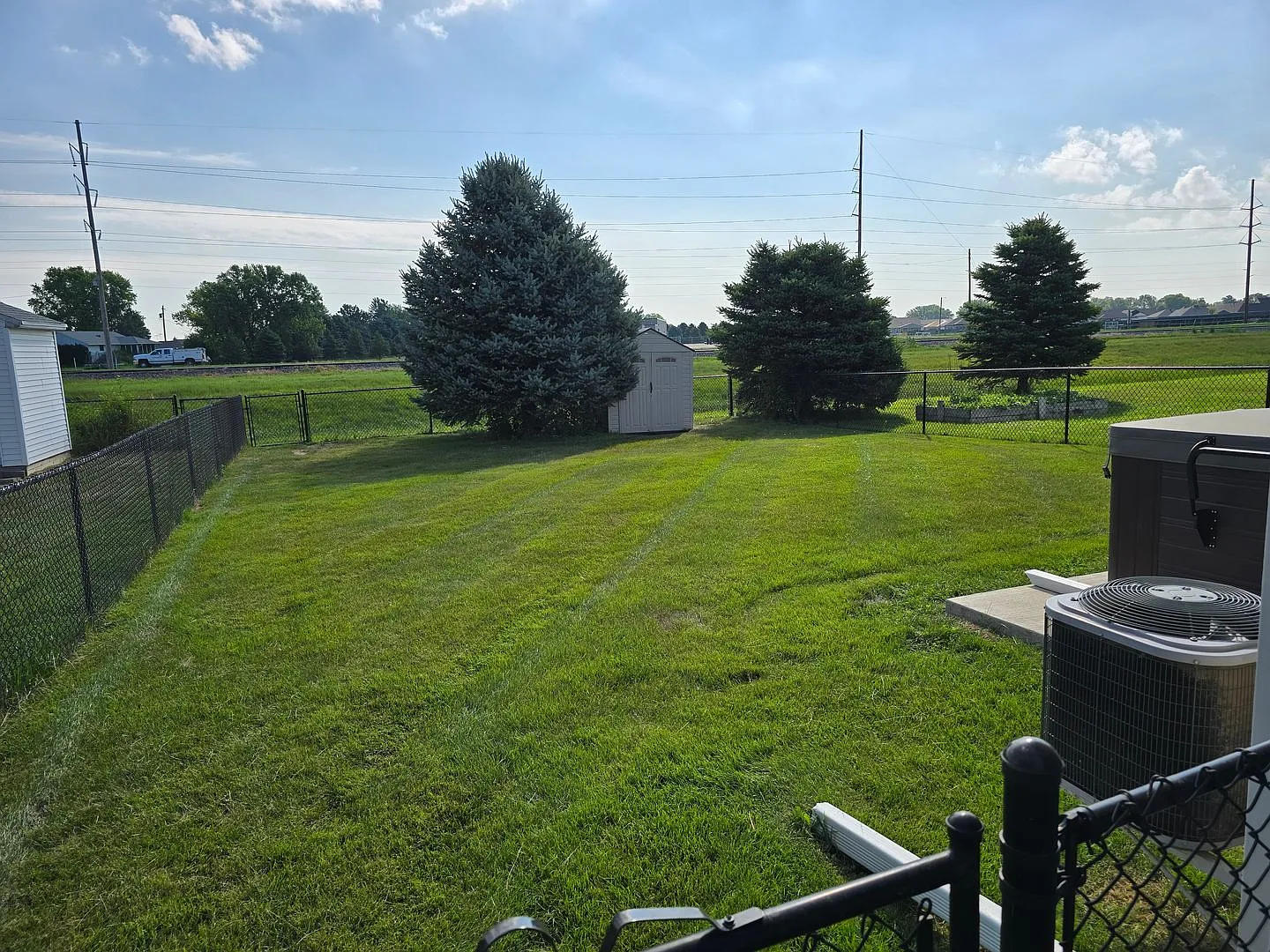 $2700 - 3 Bed 2.5 Bath Townhome in Sergeant Bluff — Photo 4