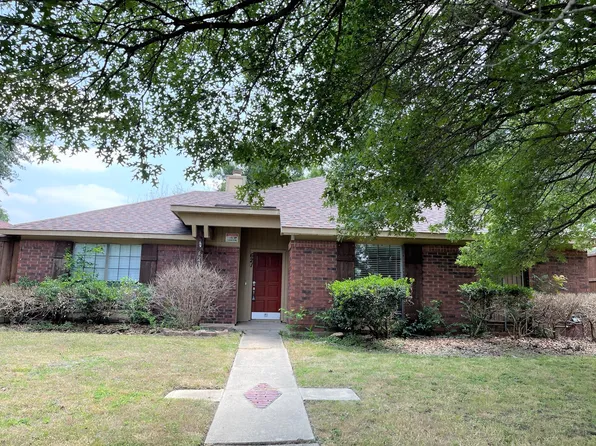 621 Phillips Dr, Coppell, TX 75019