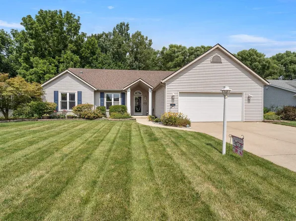 2014 Jonathan St, Kendallville, IN 46755