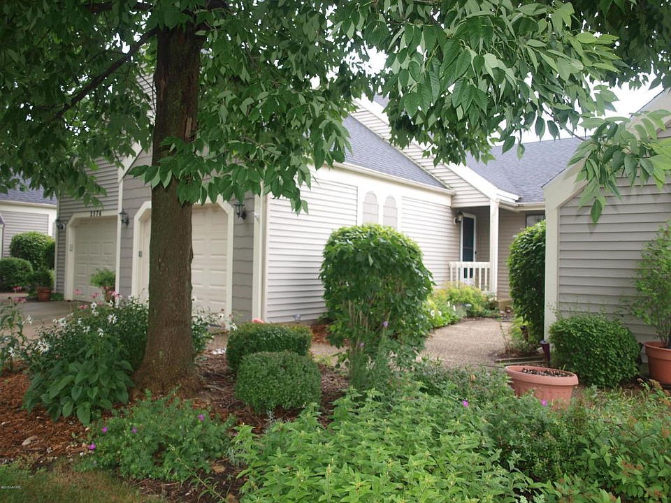 1st image of 2574 Newberry Ln SE