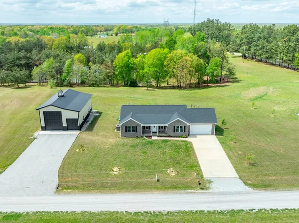 106 Blaine Ln, Summertown, TN 38483