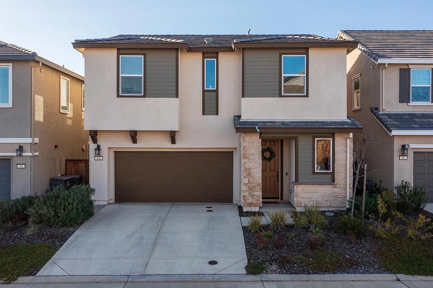 903 Puma St photo 1