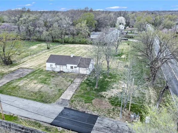 626 E 127th St, Kansas City, MO 64145