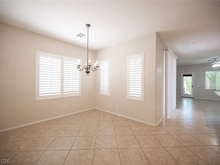 10474 Howling Coyote Ave — Photo 10