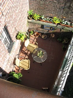 Rented by Realty on the Greene | media 4